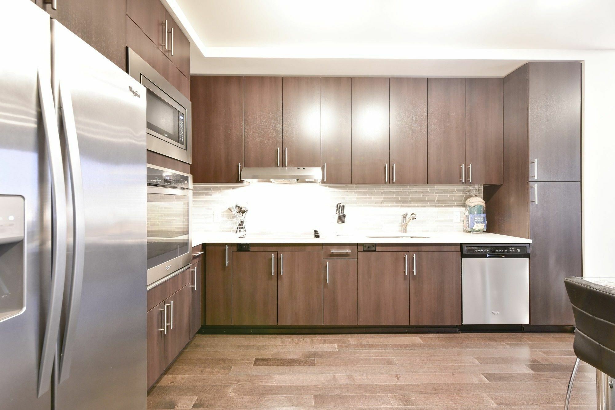 Global Luxury Suites Downtown Бостон Экстерьер фото