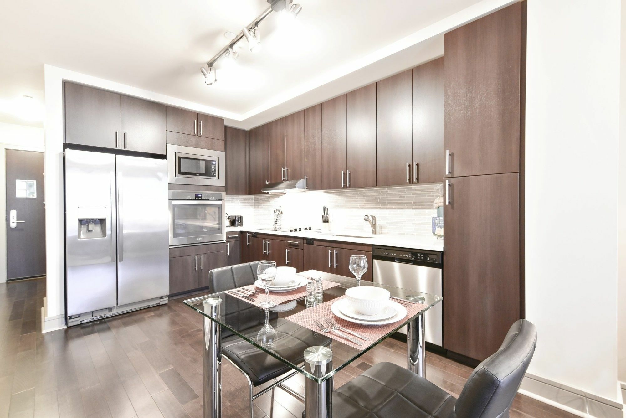 Global Luxury Suites Downtown Бостон Экстерьер фото